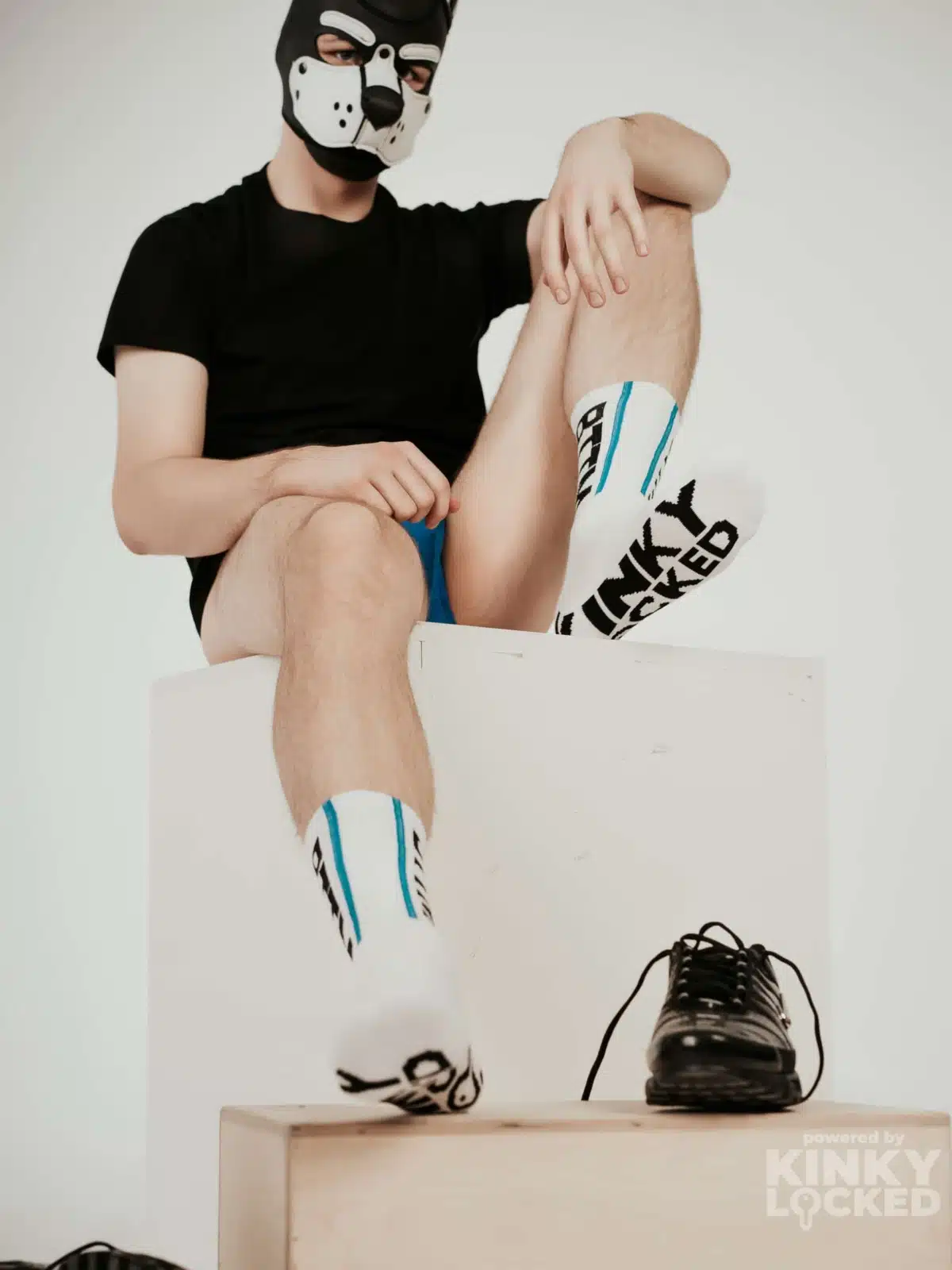 kinkylocked socks 5 z 7 scaled KINKY LOCKED - FETISH GEAR FOR EVERYONE