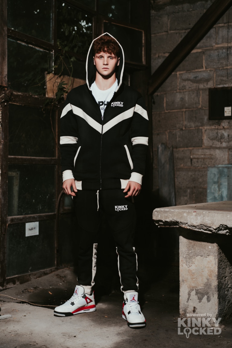 VORTEX TECH TRACKSUIT 10 z 69 KINKY LOCKED - FETISH GEAR FOR EVERYONE