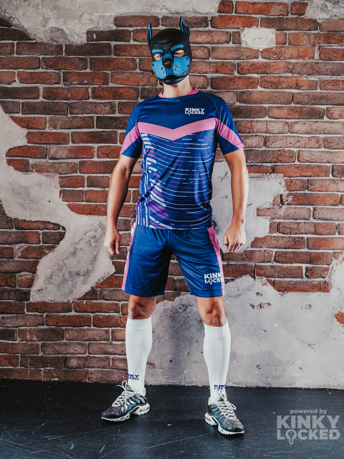 vortex football 1 z 5 KINKY LOCKED - FETISH GEAR FOR EVERYONE