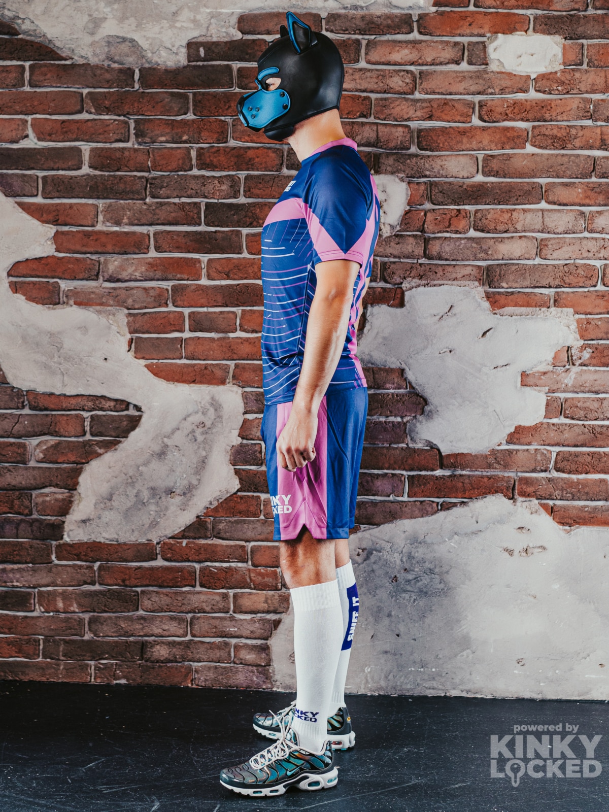 vortex football 2 z 5 KINKY LOCKED - FETISH GEAR FOR EVERYONE