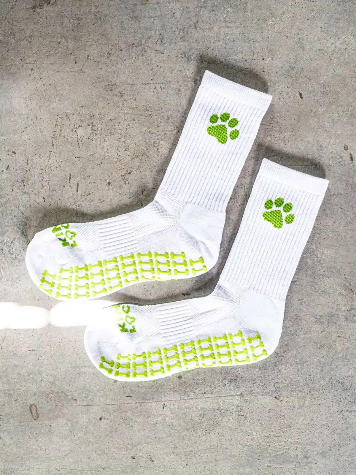 puppy grip socks 14 z 56 KINKY LOCKED - FETISH GEAR FOR EVERYONE