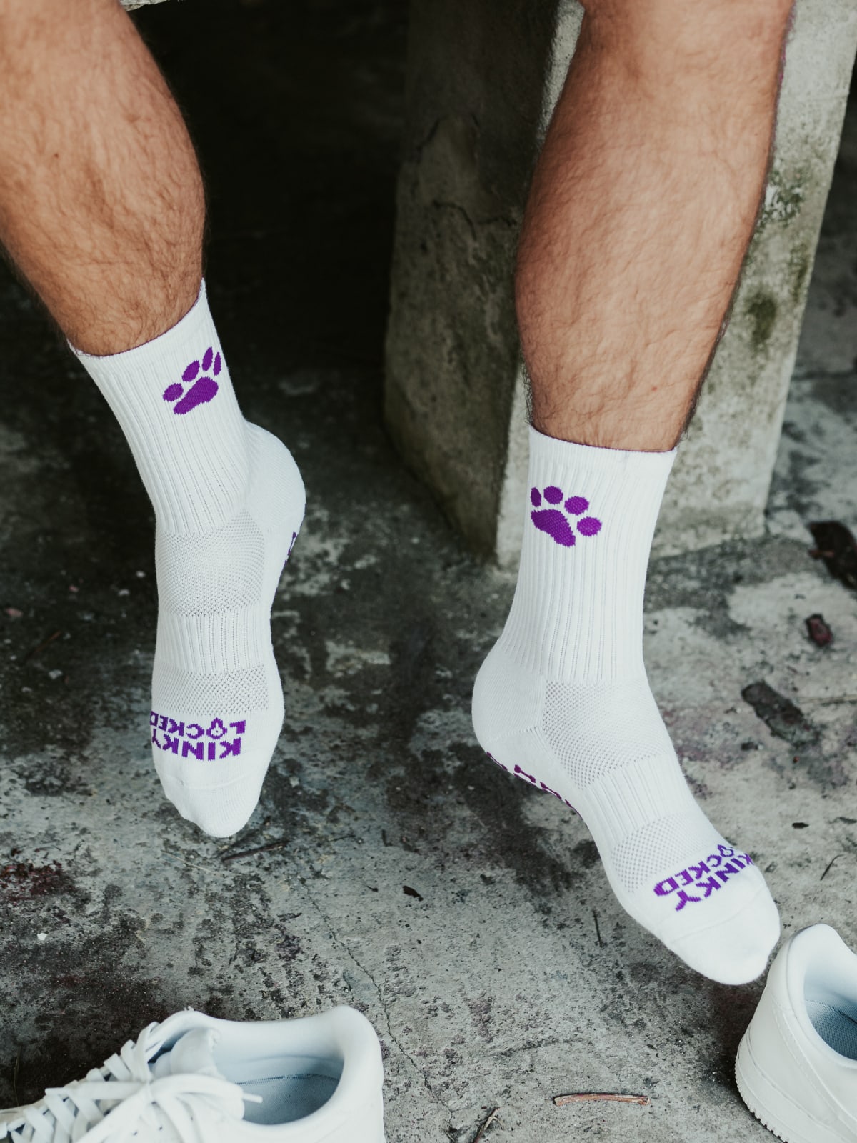 PUPPY PURPLE GRIP SPORT SOCKS 4 puppy grip socks 24 z 56 KINKY LOCKED - FETISH GEAR FOR EVERYONE