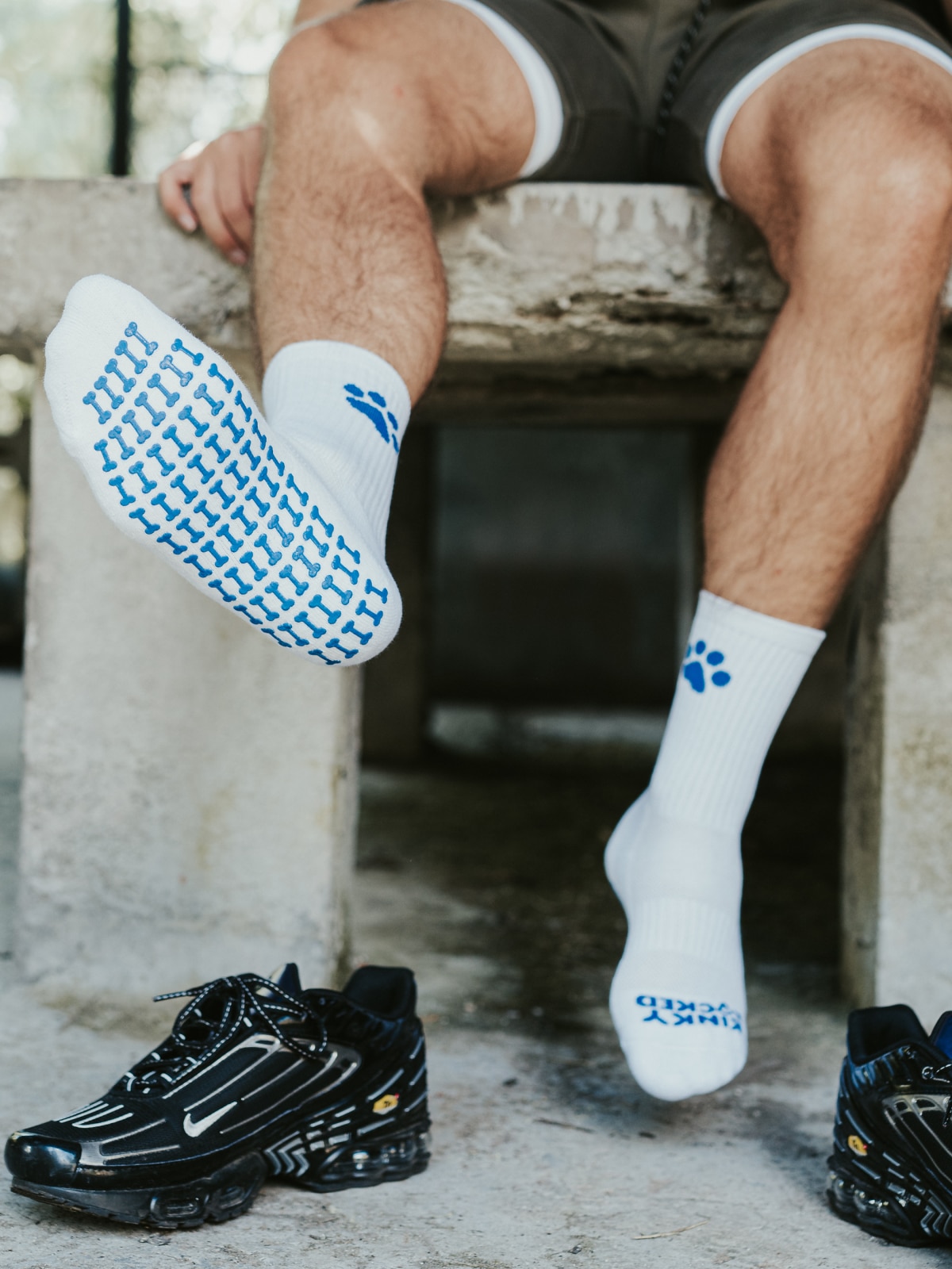 puppy grip socks 54 z 56 KINKY LOCKED - FETISH GEAR FOR EVERYONE