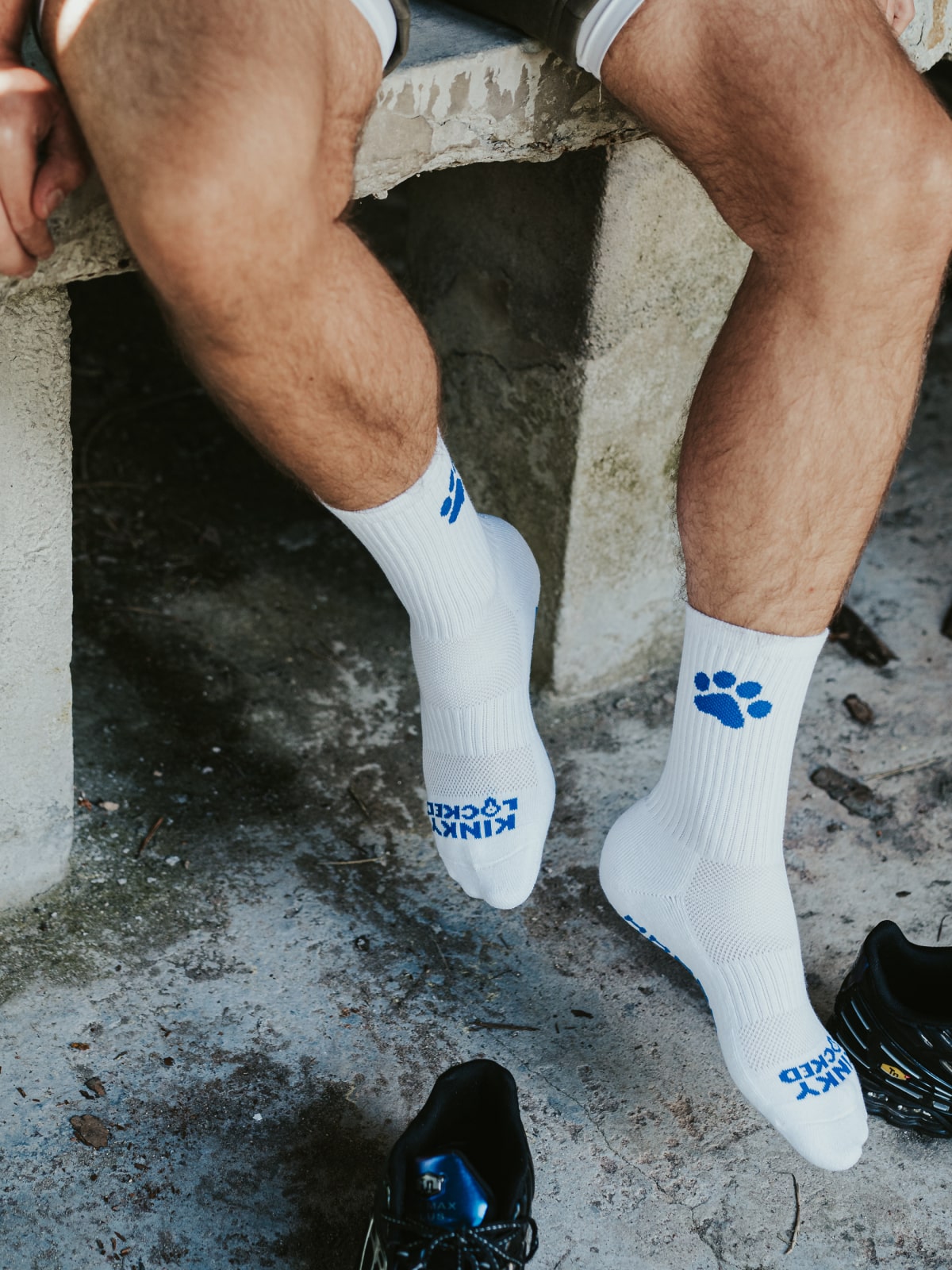 puppy grip socks 55 z 56 KINKY LOCKED - FETISH GEAR FOR EVERYONE