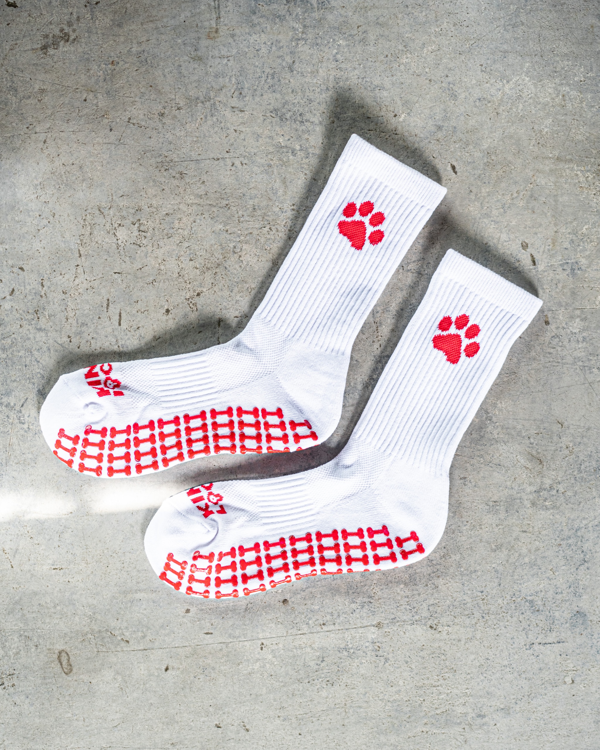 puppy-grip-socks (8 z 56) puppy grip socks 8 z 56 scaled KINKY LOCKED - FETISH GEAR FOR EVERYONE
