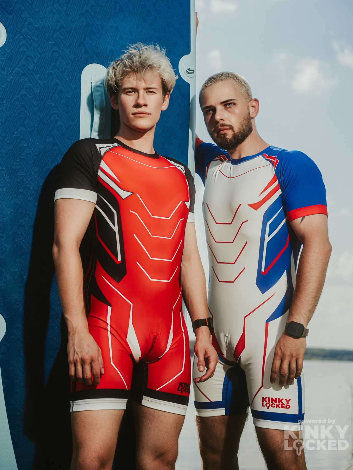 SURFSUIT SPANDEX KINKY LOCKED - FUSION WHITE ZIPPER 10 surfsuitgotowe 12 z 79 KINKY LOCKED - FETISH GEAR FOR EVERYONE
