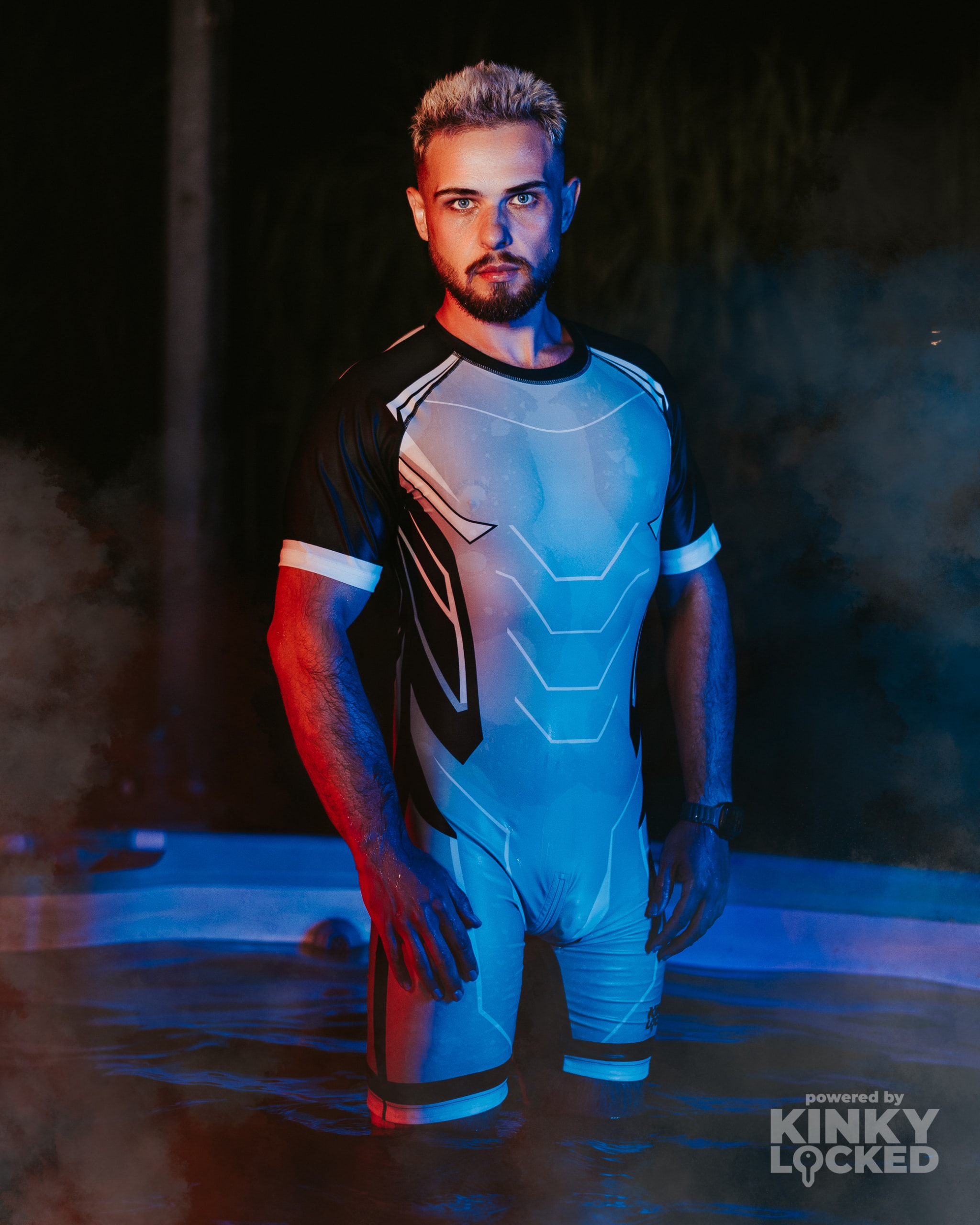 KINKYLOCKED-SURFSUIT (2 z 11) KINKYLOCKED SURFSUIT 2 z 11 scaled KINKY LOCKED - FETISH GEAR FOR EVERYONE