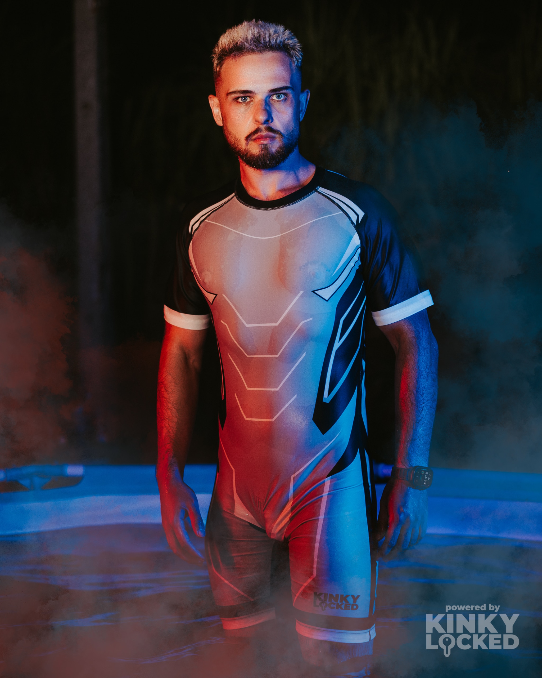 KINKYLOCKED-SURFSUIT (3 z 11) KINKYLOCKED SURFSUIT 3 z 11 scaled KINKY LOCKED - FETISH GEAR FOR EVERYONE