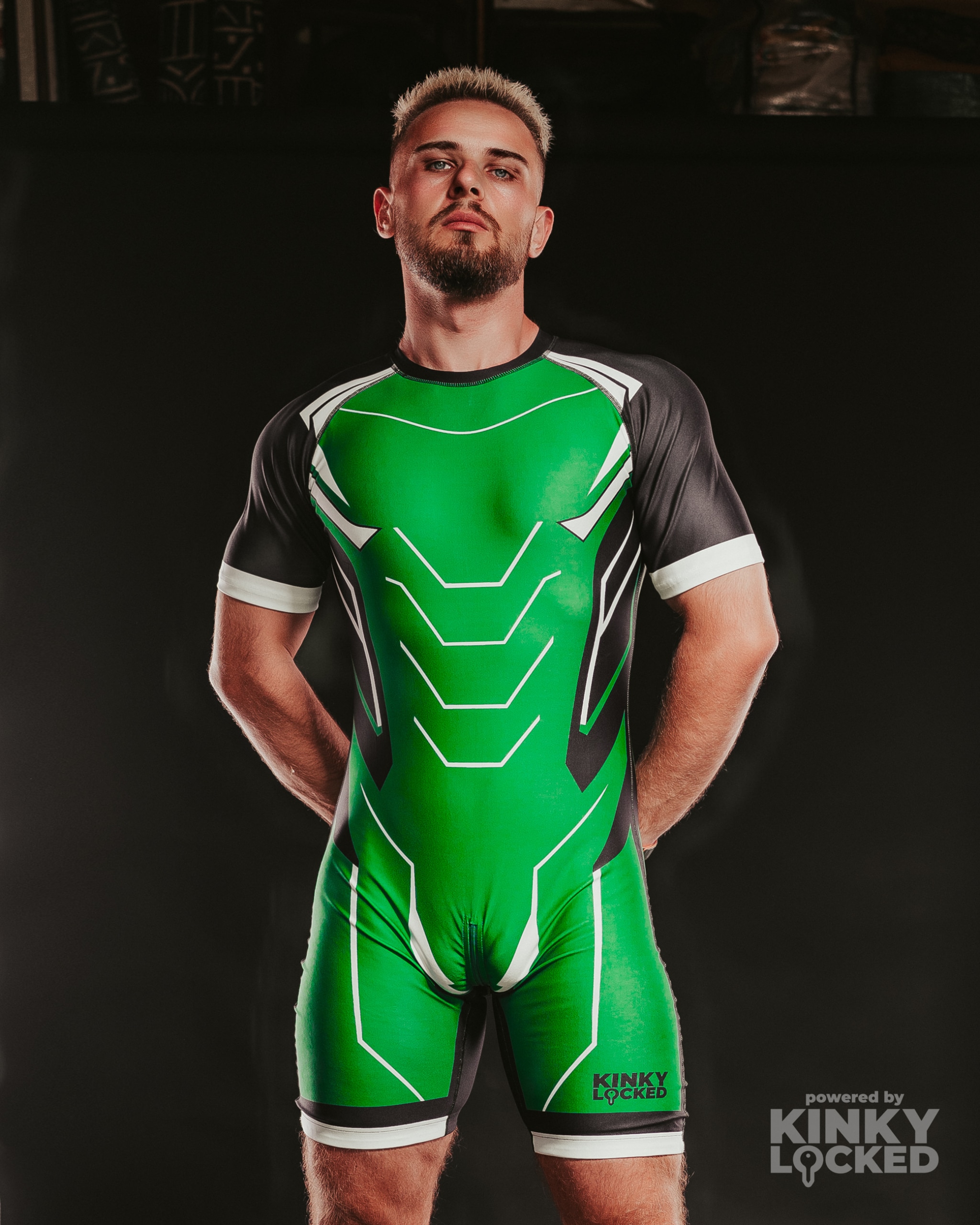 KINKYLOCKED-SURFSUIT (3 z 26) KINKYLOCKED SURFSUIT 3 z 26 scaled KINKY LOCKED - FETISH GEAR FOR EVERYONE