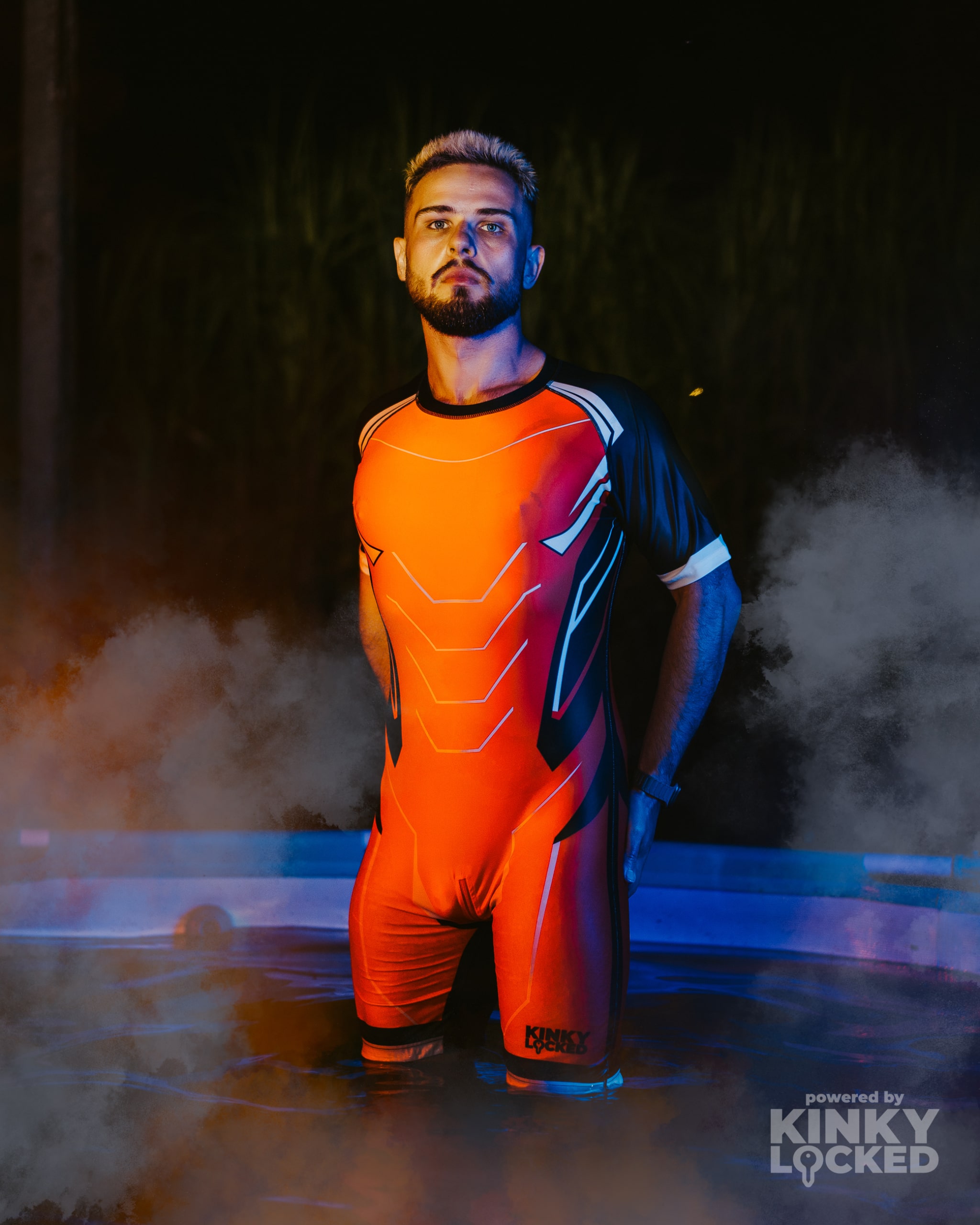 KINKYLOCKED-SURFSUIT (4 z 11) KINKYLOCKED SURFSUIT 4 z 11 scaled KINKY LOCKED - FETISH GEAR FOR EVERYONE