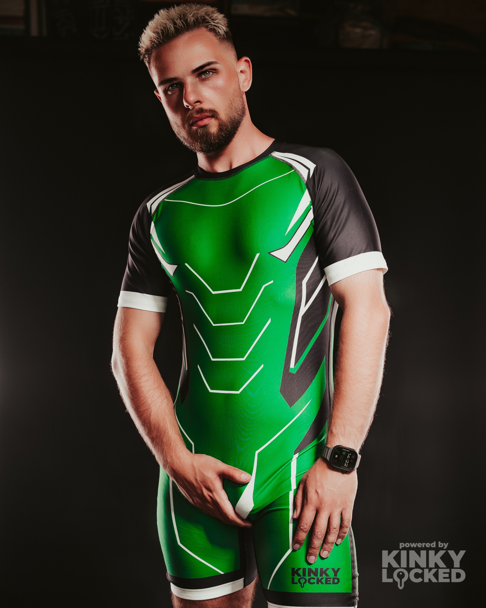 KINKYLOCKED-SURFSUIT (6 z 26) KINKYLOCKED SURFSUIT 6 z 26 scaled KINKY LOCKED - FETISH GEAR FOR EVERYONE