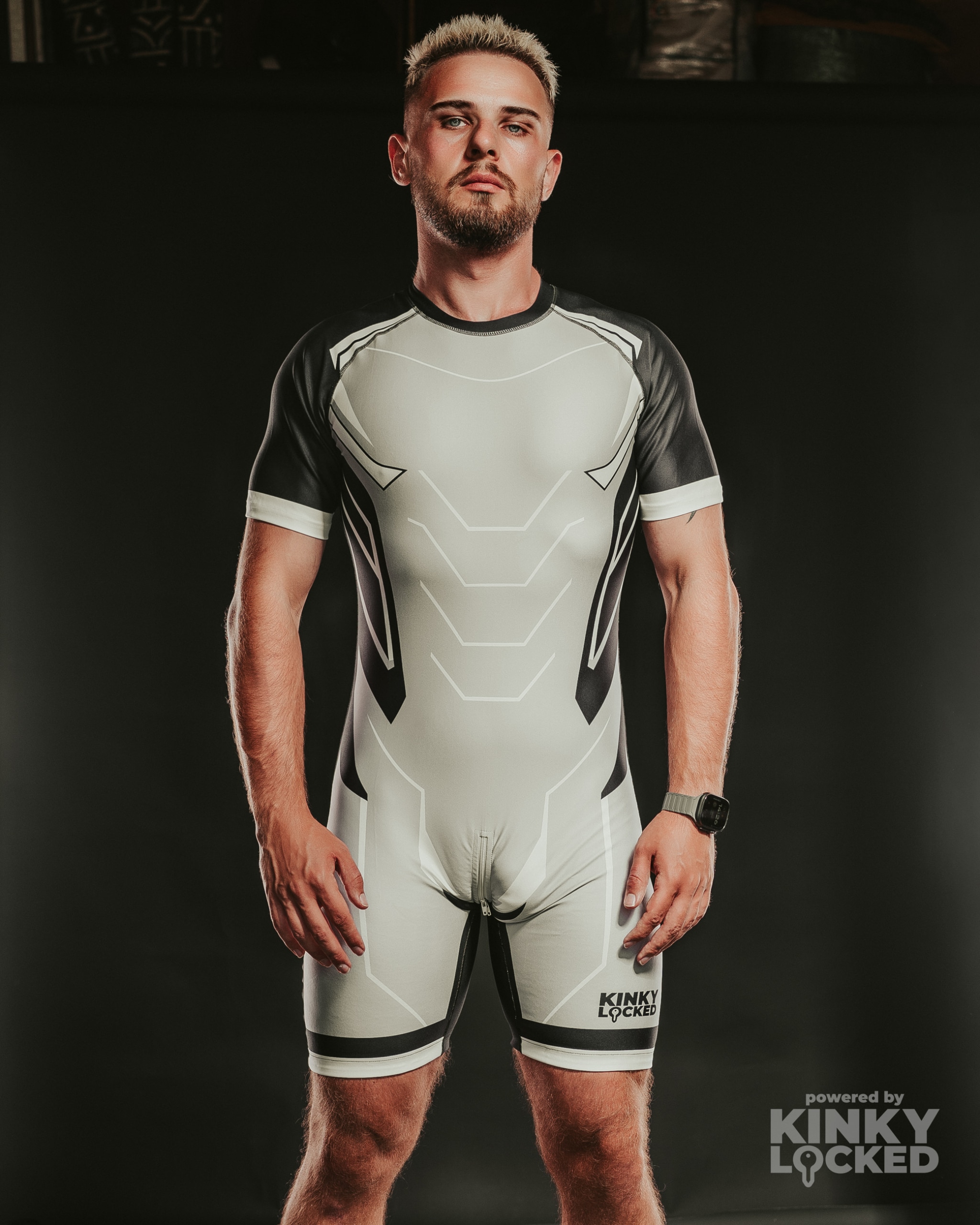 KINKYLOCKED-SURFSUIT (9 z 26) KINKYLOCKED SURFSUIT 9 z 26 scaled KINKY LOCKED - FETISH GEAR FOR EVERYONE